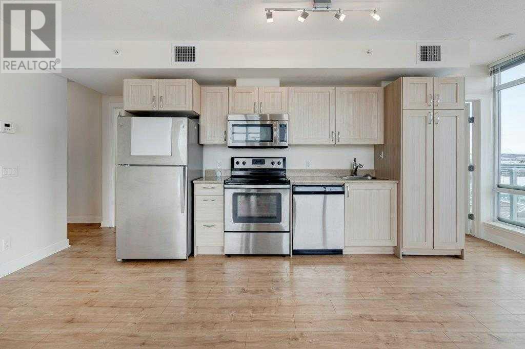 Single Family House for Sale in   Brentwood Common NW Brentwood Calgary 