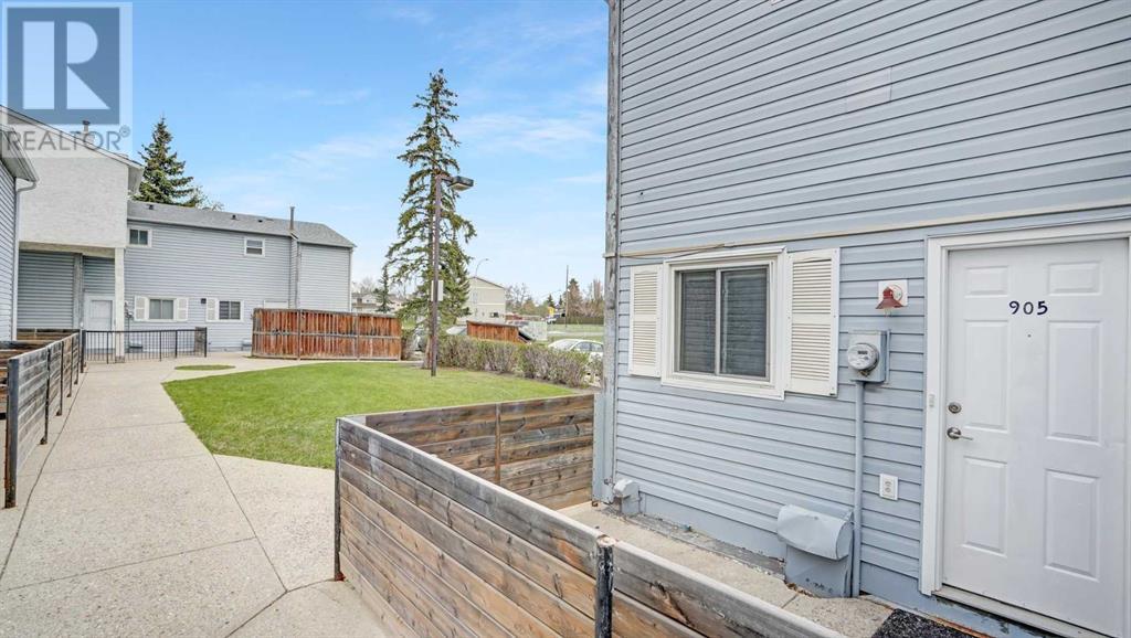 Single Family House for Sale in   Falconridge Crescent NE Falconridge Calgary 