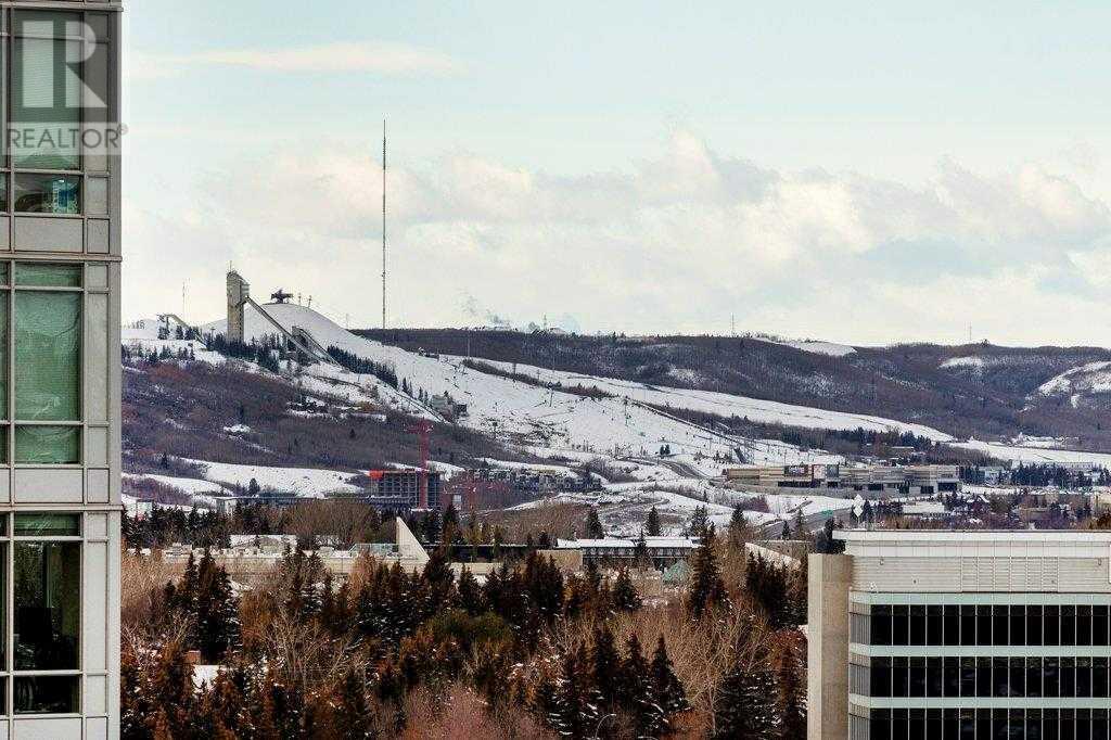 Single Family House for Sale in   Brentwood Common NW Brentwood Calgary 