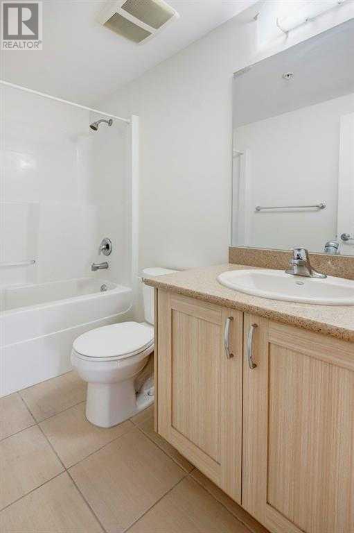 Single Family House for Sale in   Brentwood Common NW Brentwood Calgary 