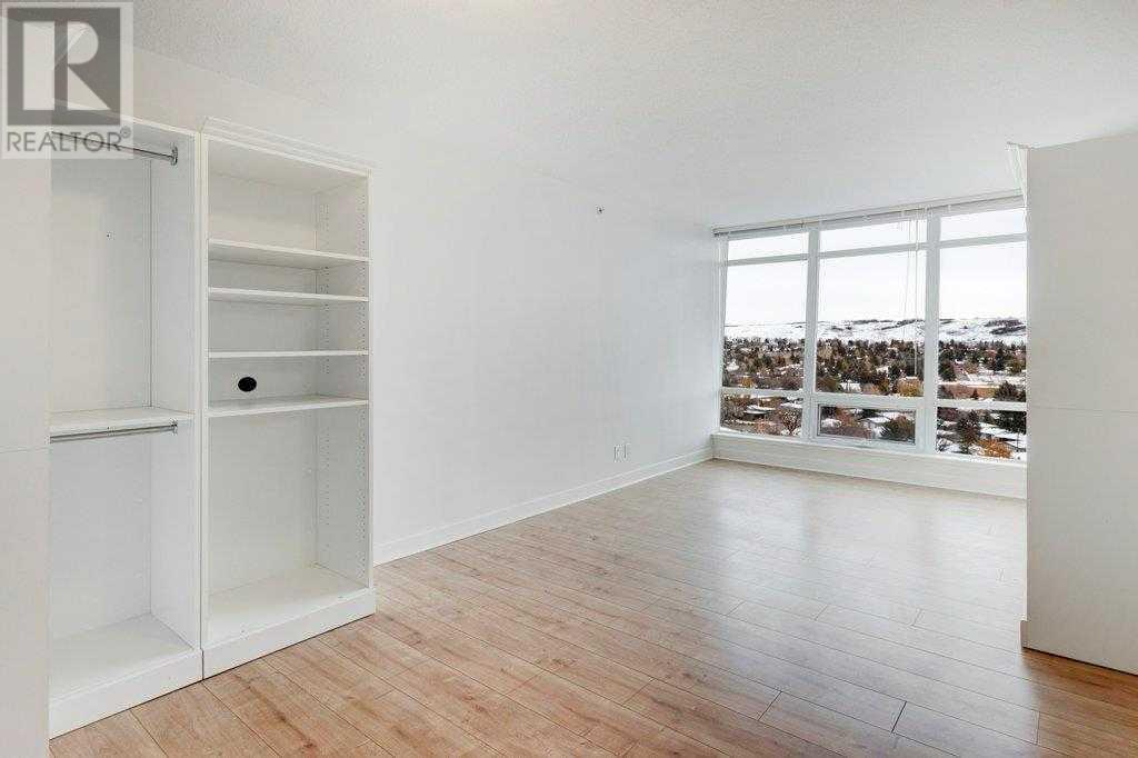 Single Family House for Sale in   Brentwood Common NW Brentwood Calgary 