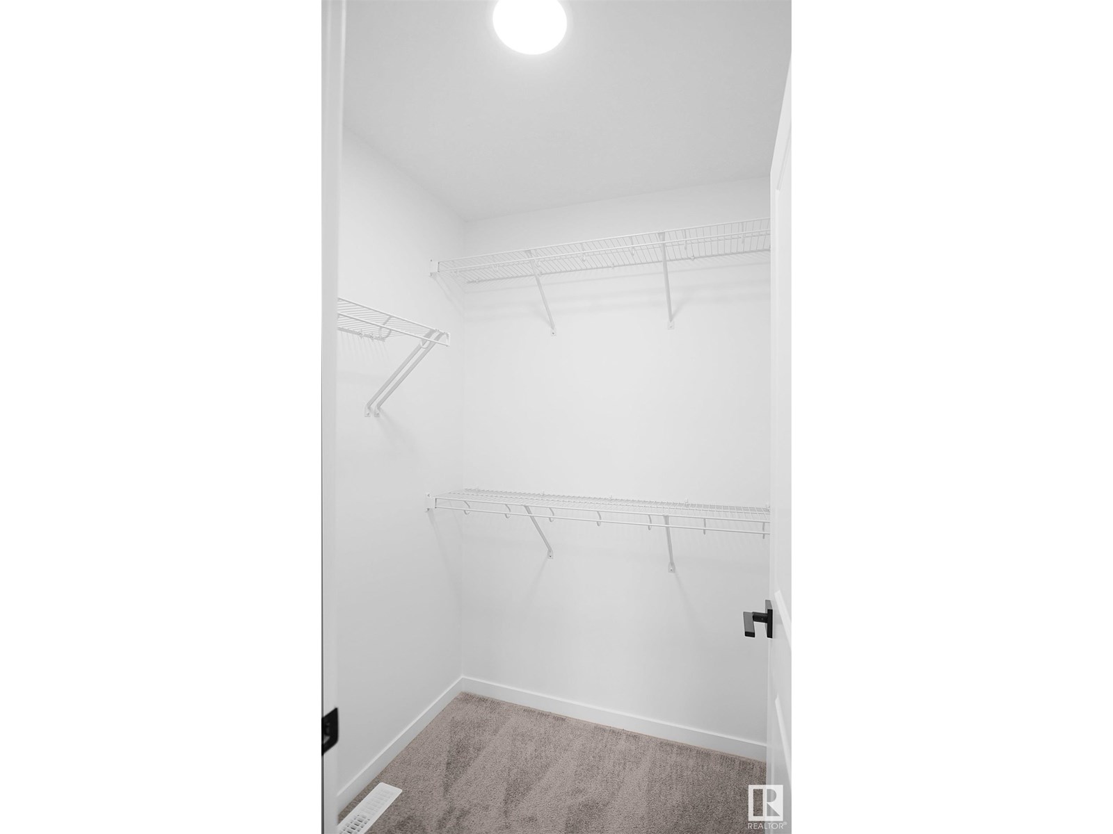 Photo 19 of 1299 Keswick Dr Sw, Edmonton AB