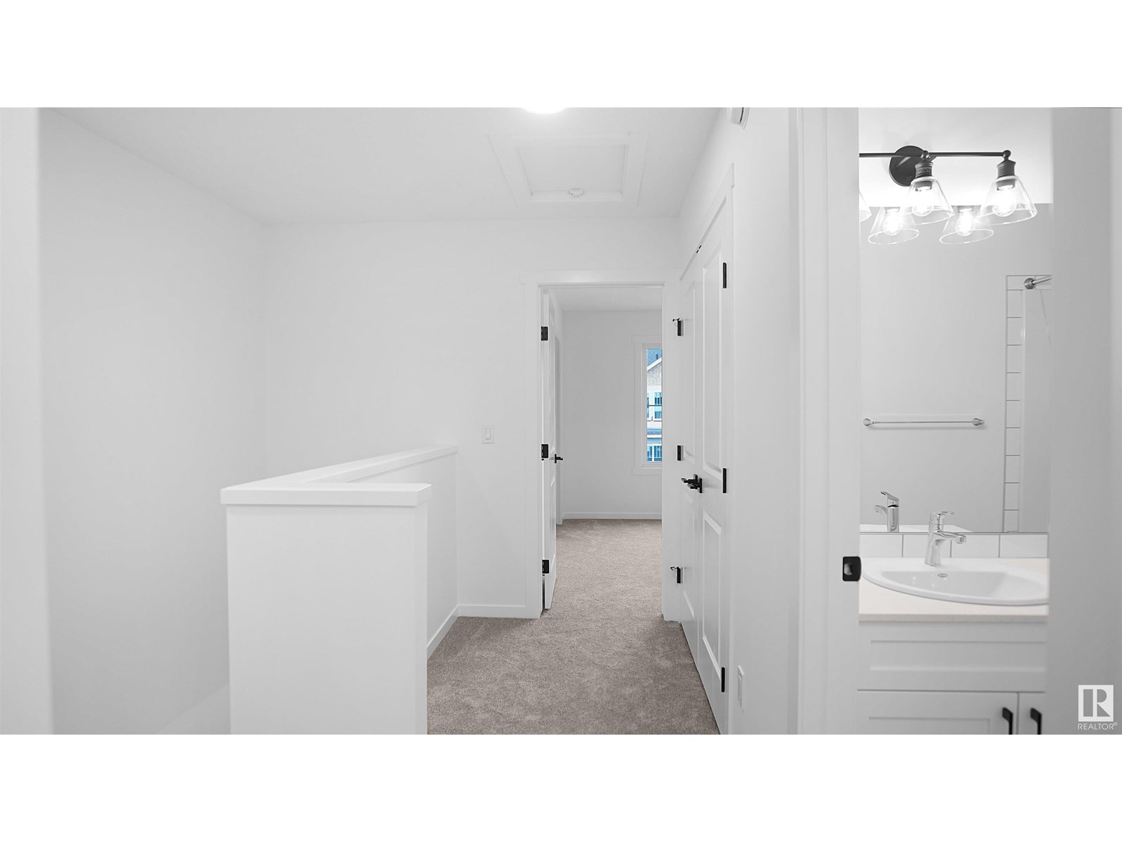 Photo 16 of 1299 Keswick Dr Sw, Edmonton AB
