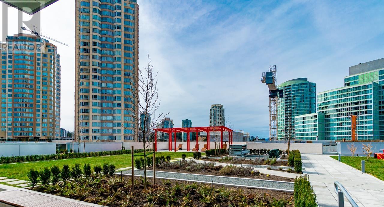 Photo 16 of 4010 4670 Assembly Way, Burnaby BC