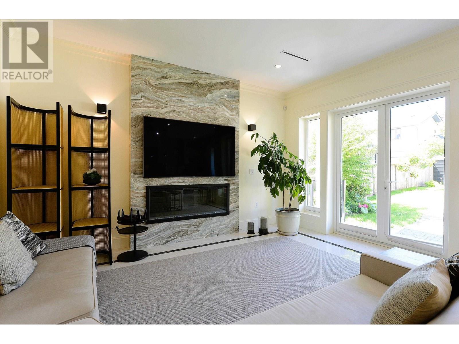 4039 W 38TH AVENUE, Vancouver