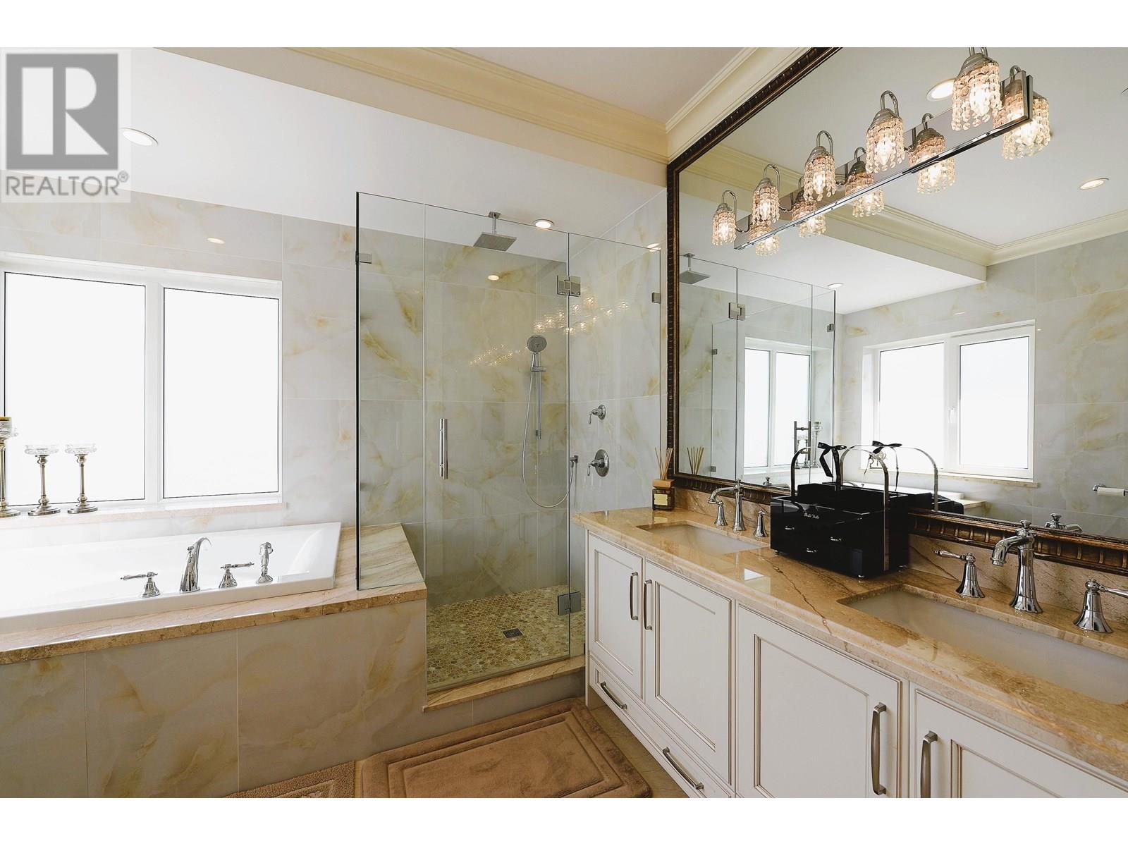 4039 W 38TH AVENUE, Vancouver