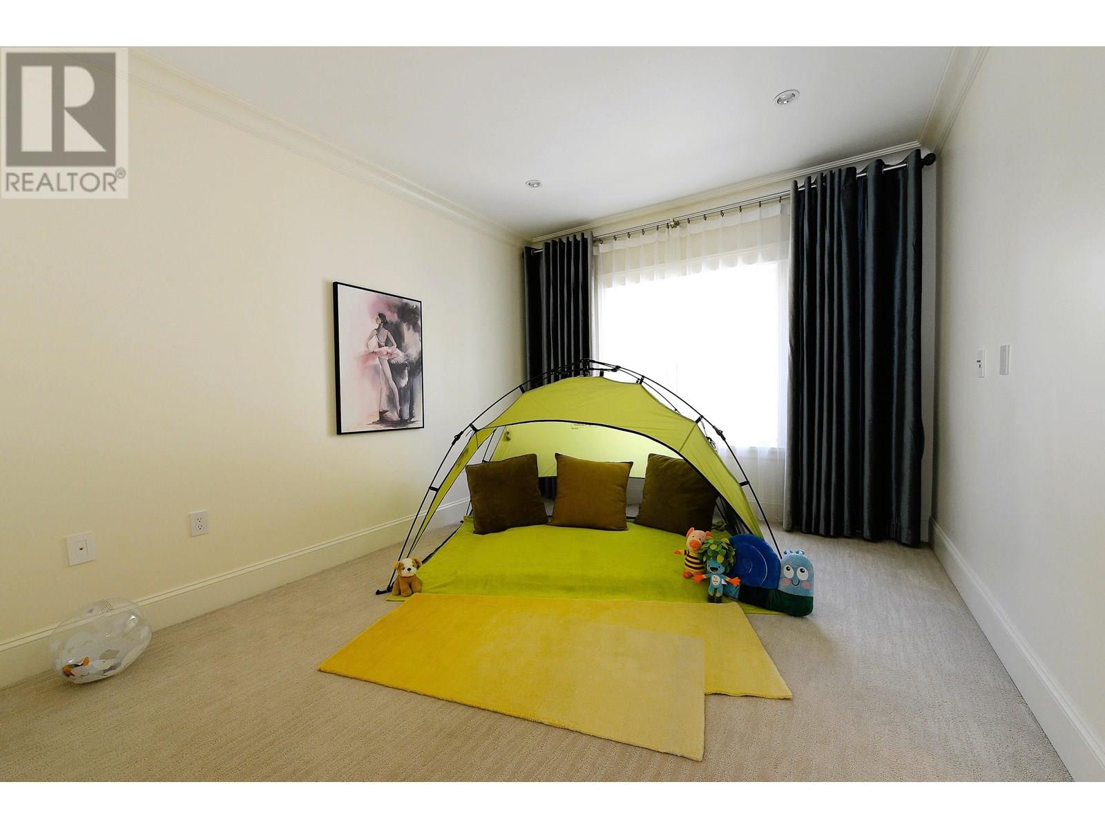 4039 W 38TH AVENUE, Vancouver