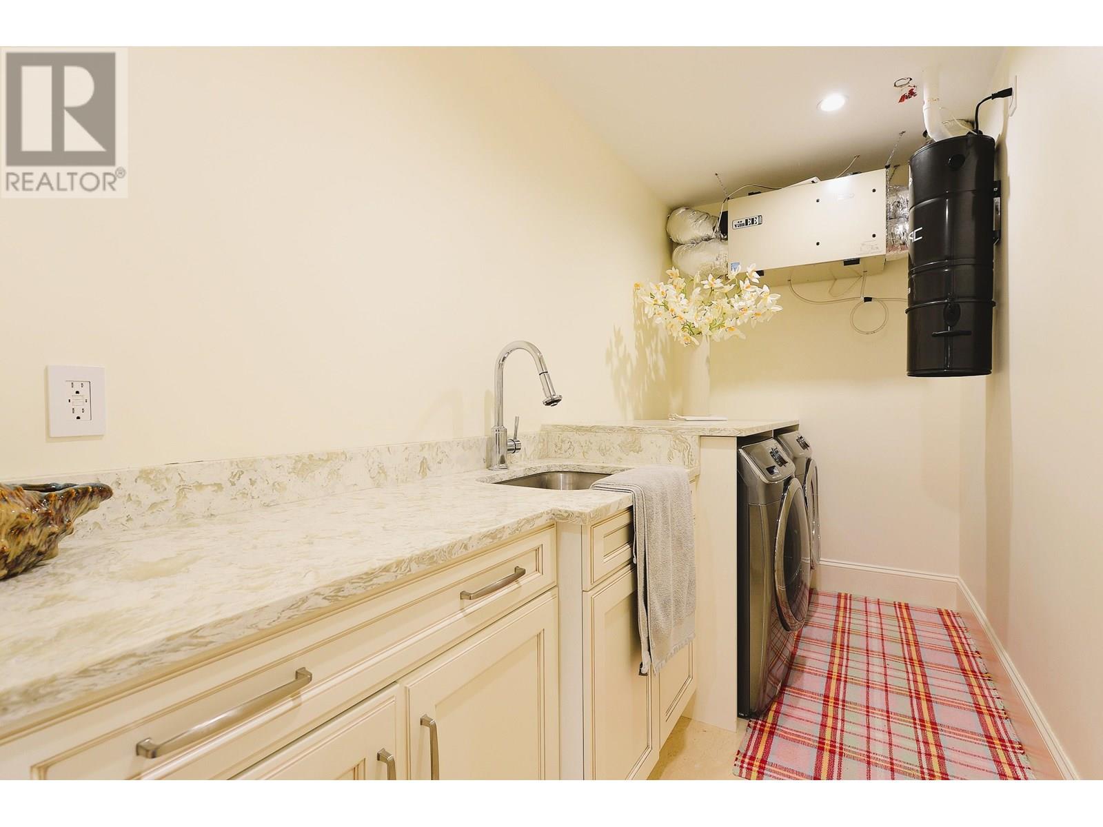 4039 W 38TH AVENUE, Vancouver