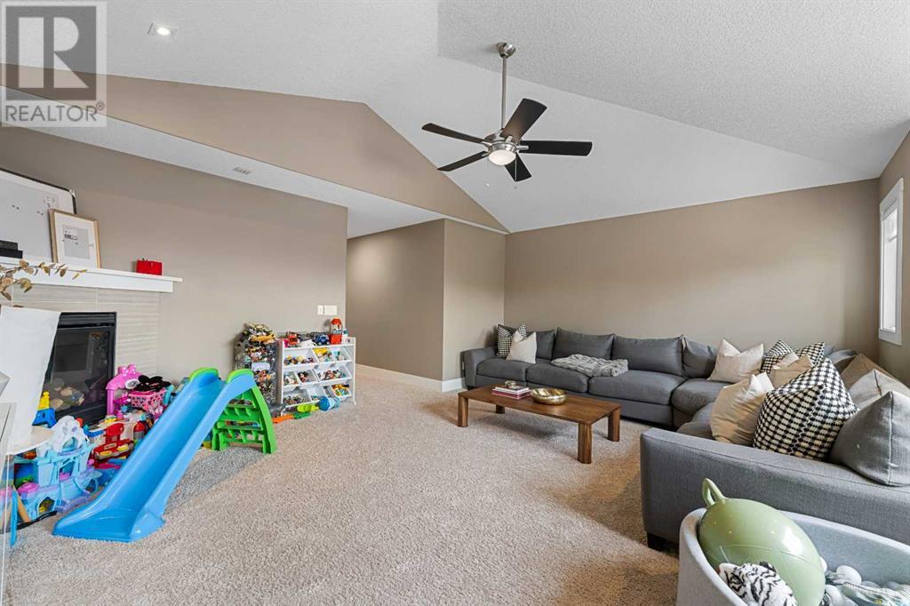 Single Family House for Sale in  Aspen Stone Terrace SW Aspen Woods Calgary 