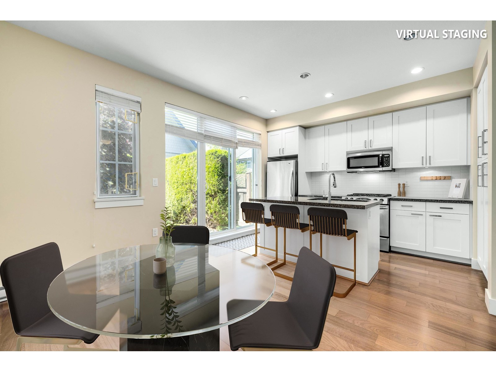 204 2501 161A STREET, Surrey