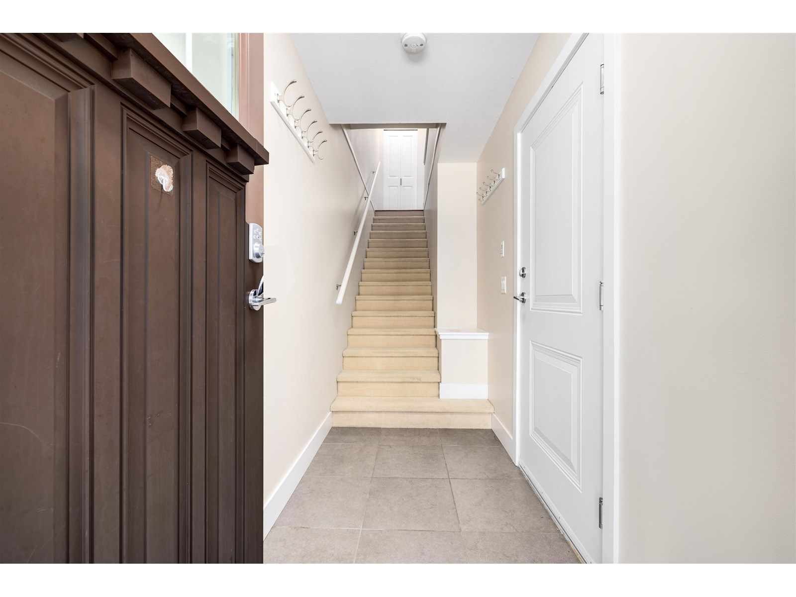 204 2501 161A STREET, Surrey