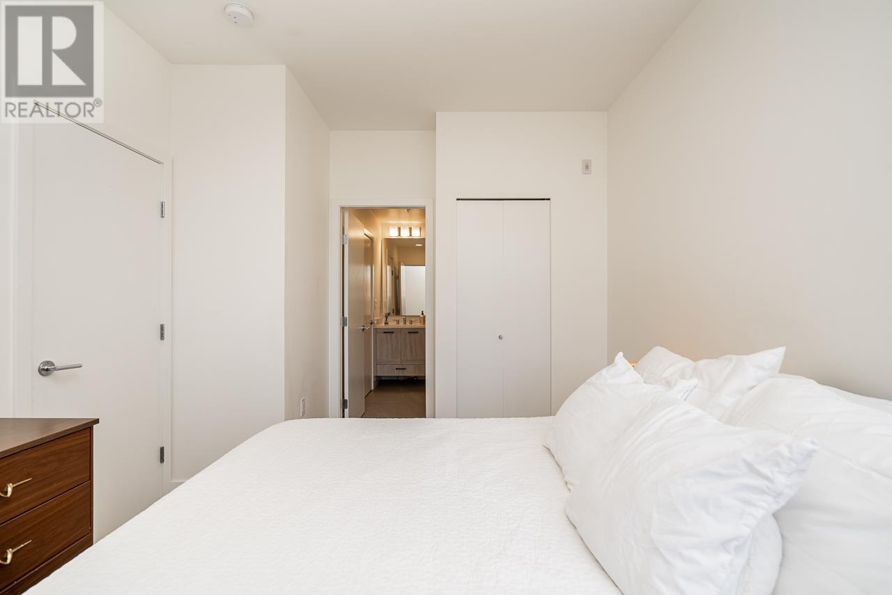 Photo 6 of 213 7579 16th Street, Burnaby BC
