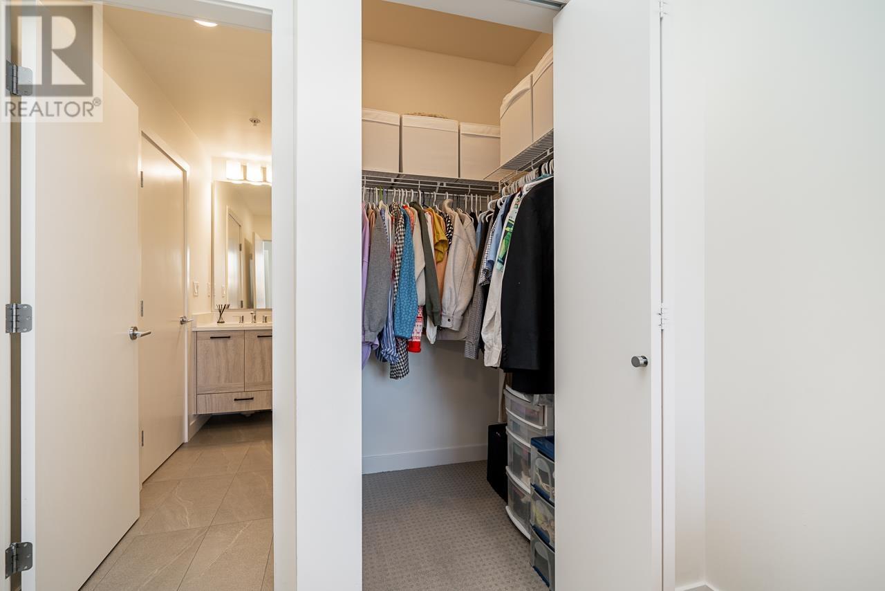 Photo 5 of 213 7579 16th Street, Burnaby BC