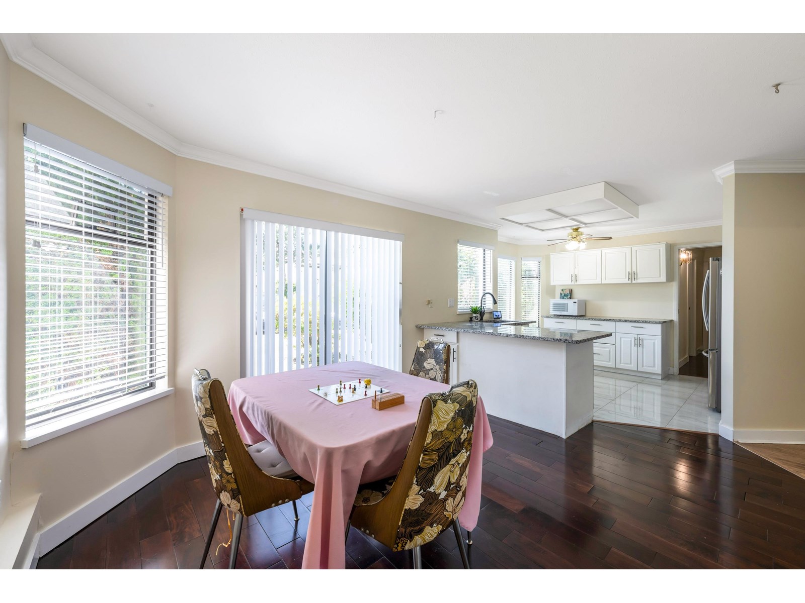 Photo 12 of 111 15153 98 Avenue, Surrey BC