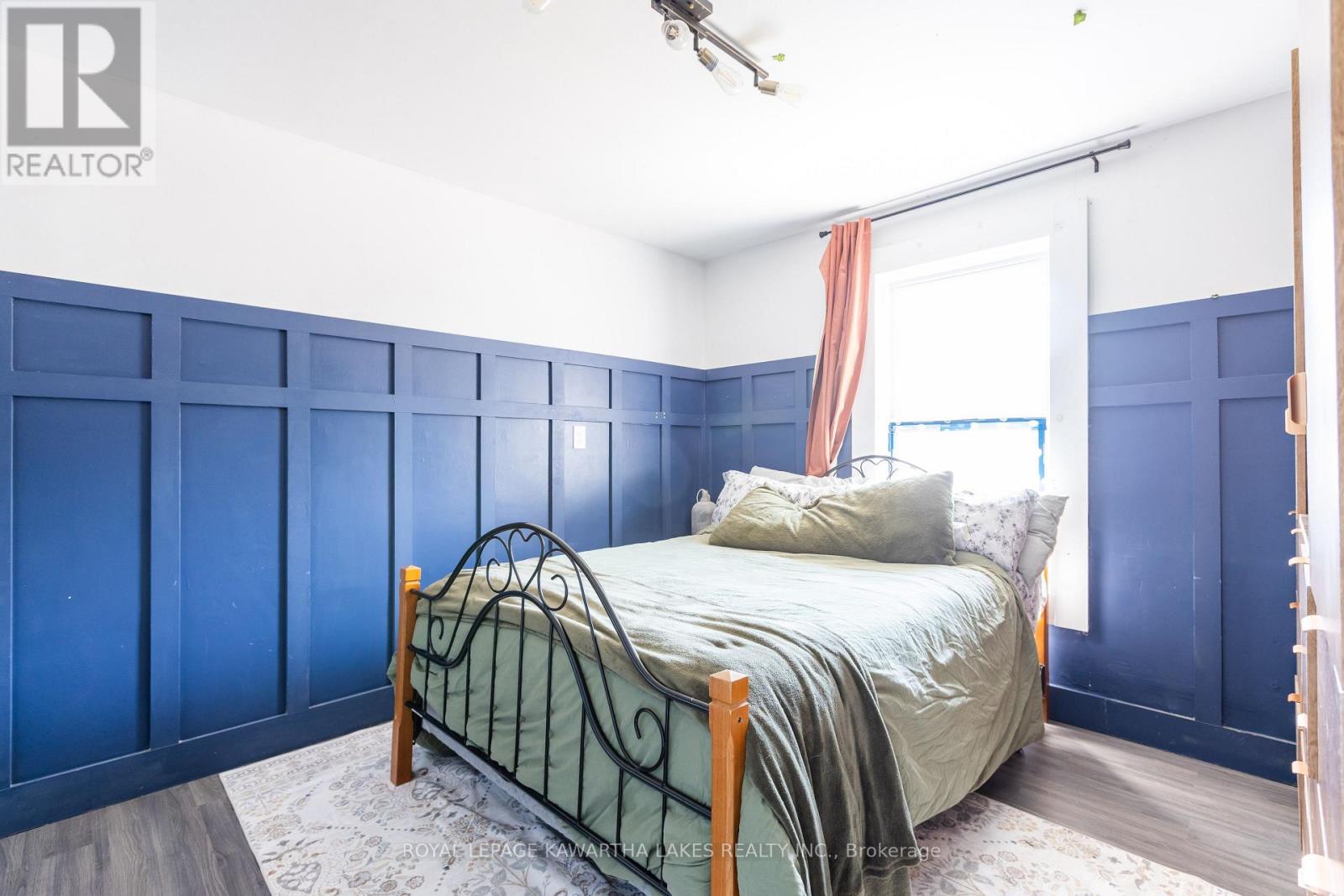 Photo 10 of 446 Dundas Street, Brock ON