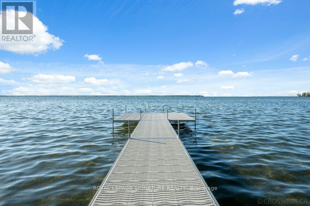 Photo 35 of 170 Moores Beach Road, Georgina ON