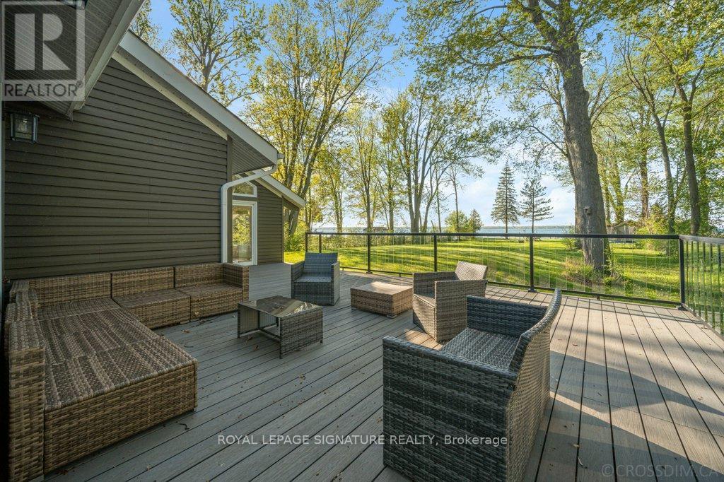 Photo 43 of 170 Moores Beach Road, Georgina ON