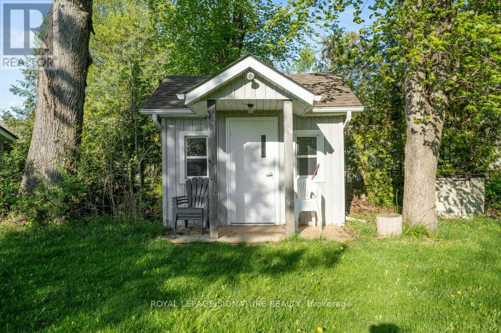 Photo 30 of 170 Moores Beach Road, Georgina ON