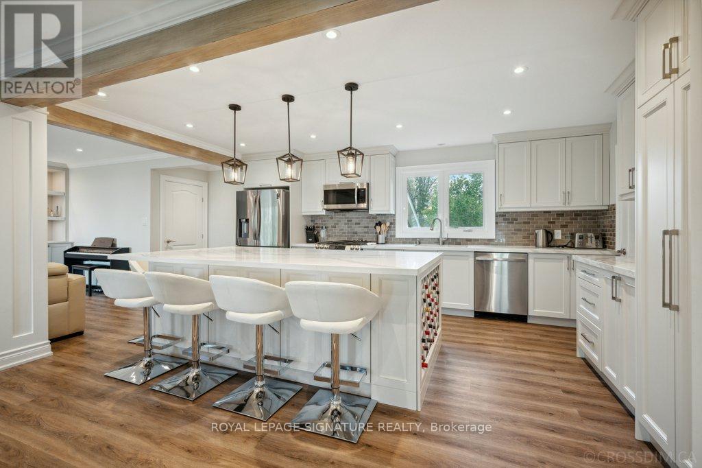 Photo 1 of 170 Moores Beach Road, Georgina ON
