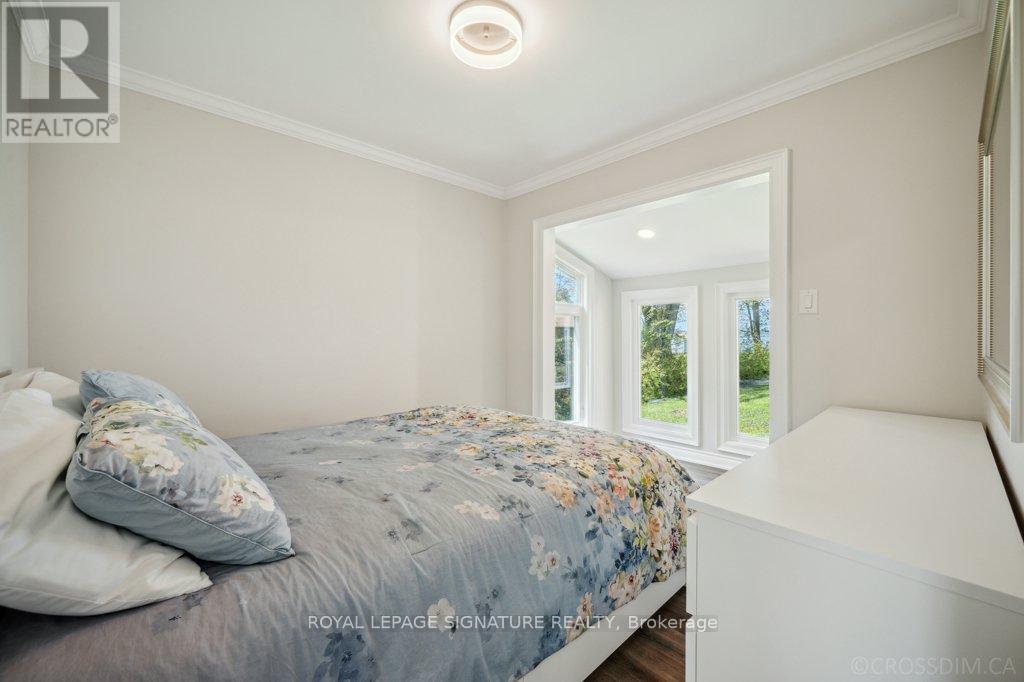 Photo 16 of 170 Moores Beach Road, Georgina ON