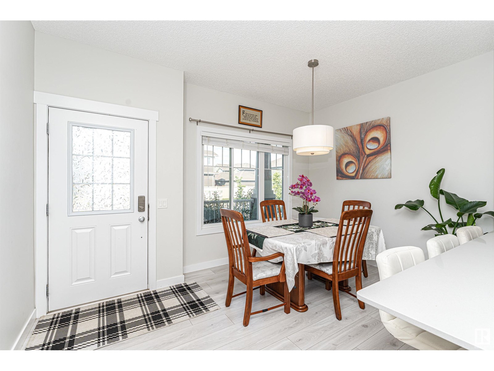 Photo 16 of 636 Orchards Bv Sw, Edmonton AB