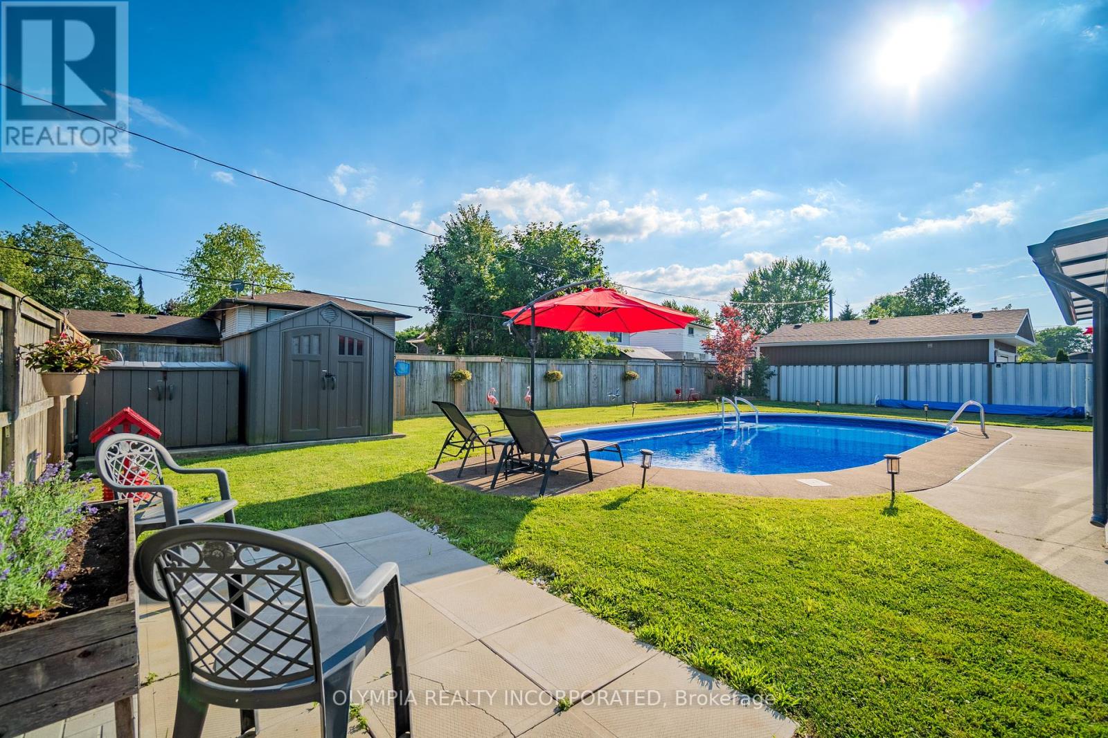 Photo 8 of 8133 Sarah Street, Niagara Falls ON