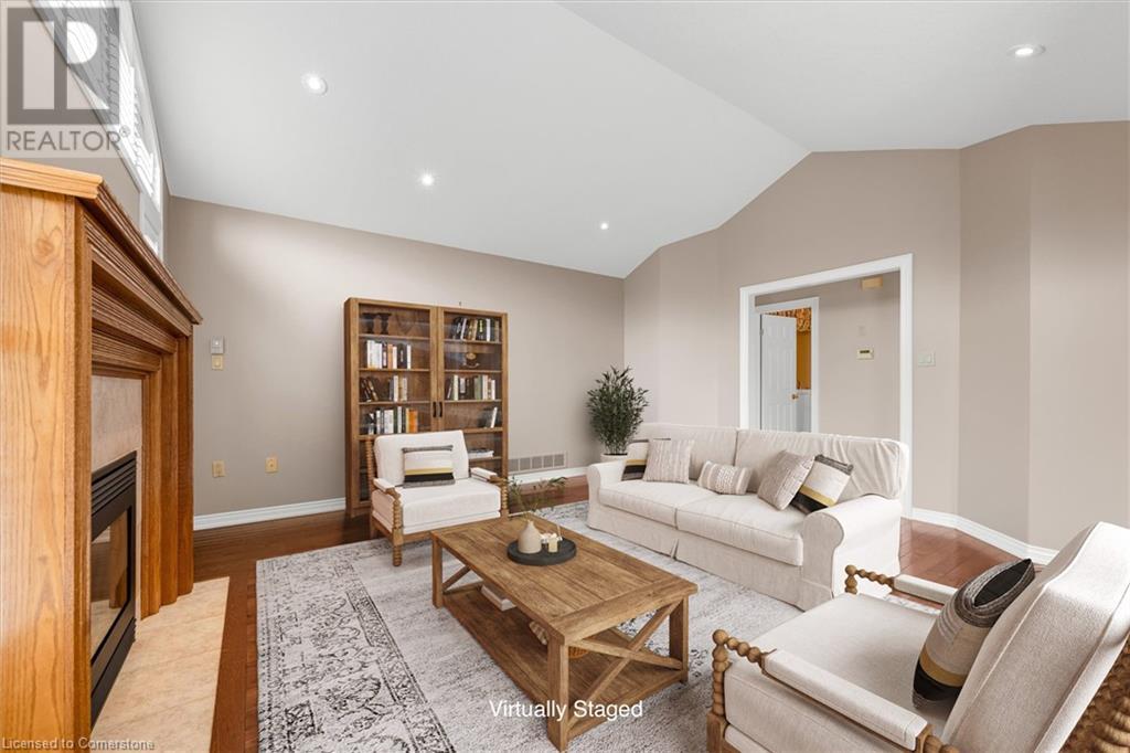 Photo 6 of 66 Chelmsford Place, Hamilton ON