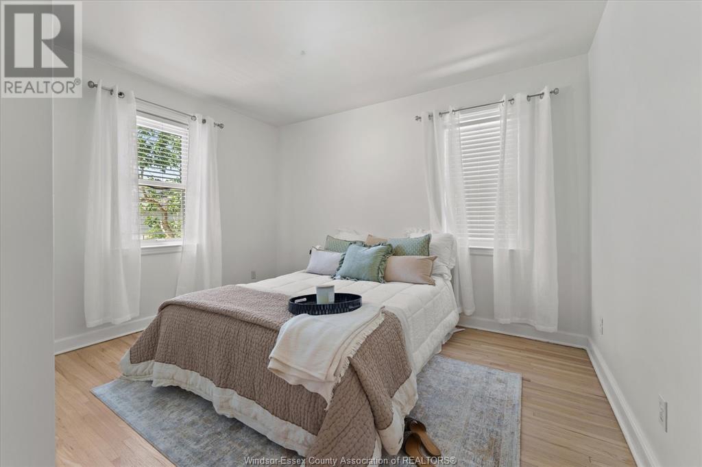 Photo 18 of 379 Lauzon Road, Windsor ON