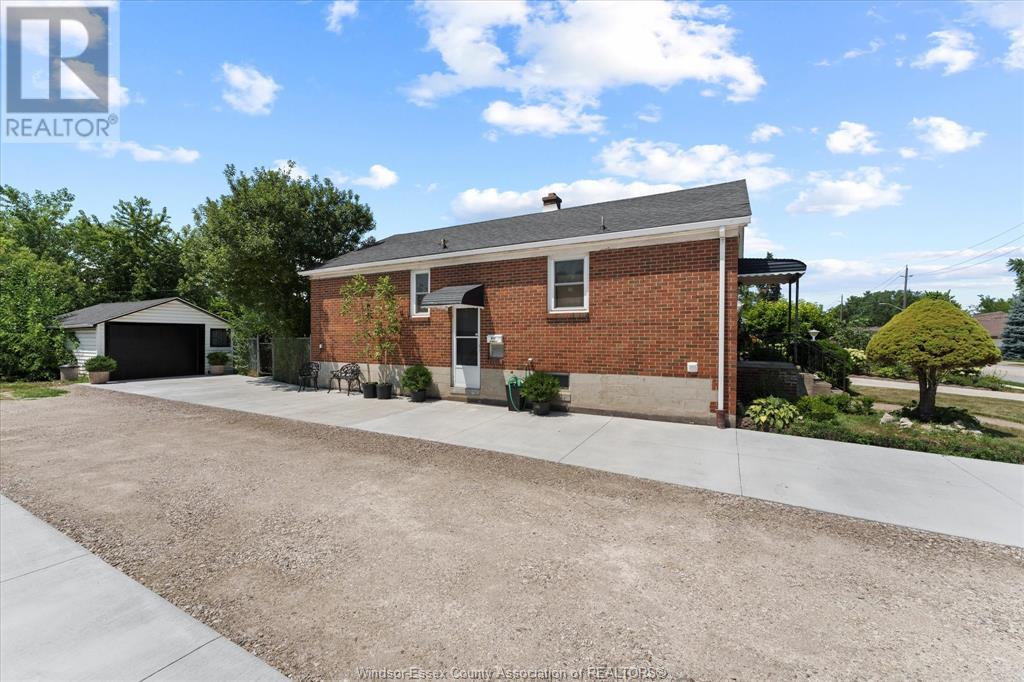 Photo 23 of 379 Lauzon Road, Windsor ON
