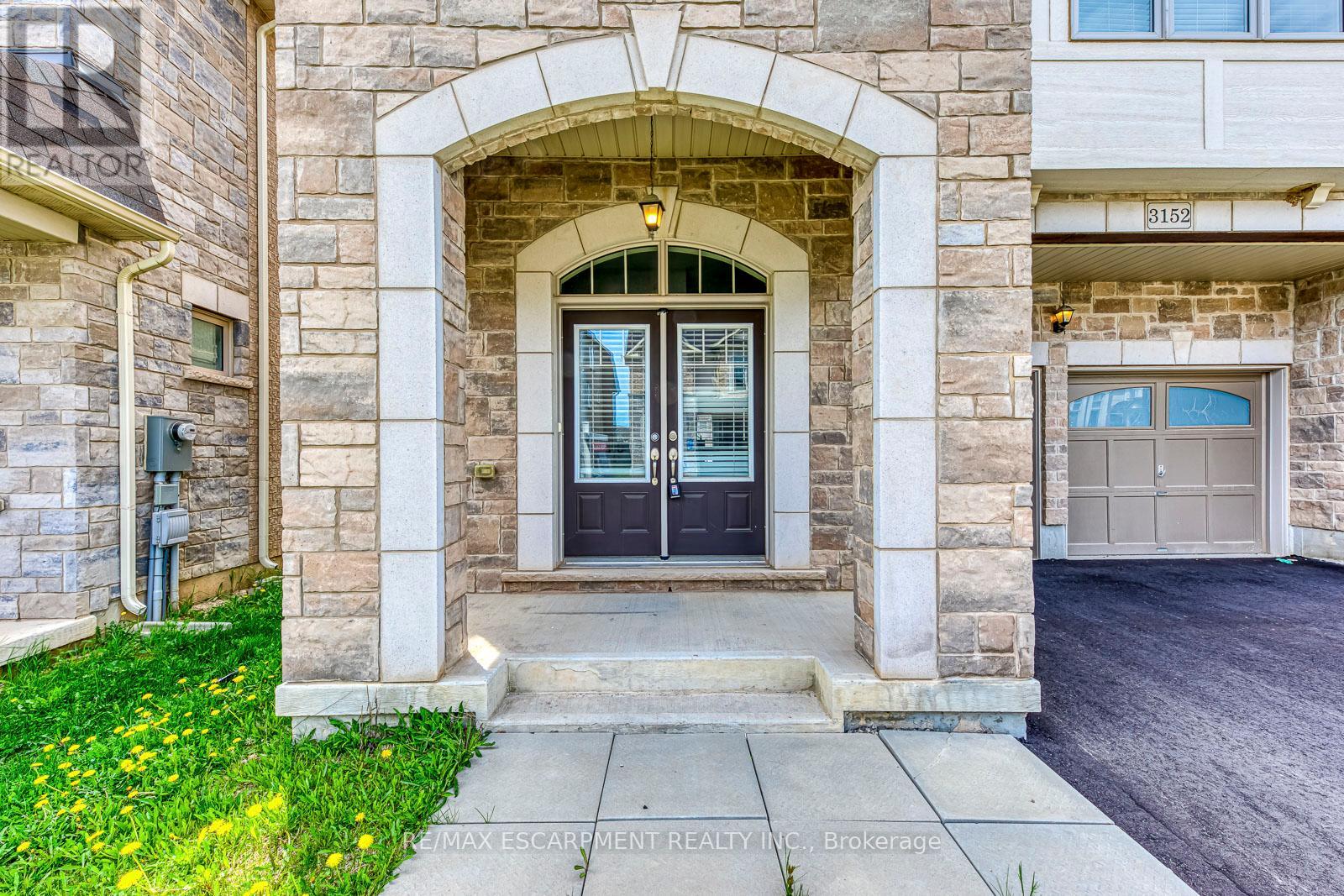 Photo 21 of 3152 Goodyear Road, Burlington ON