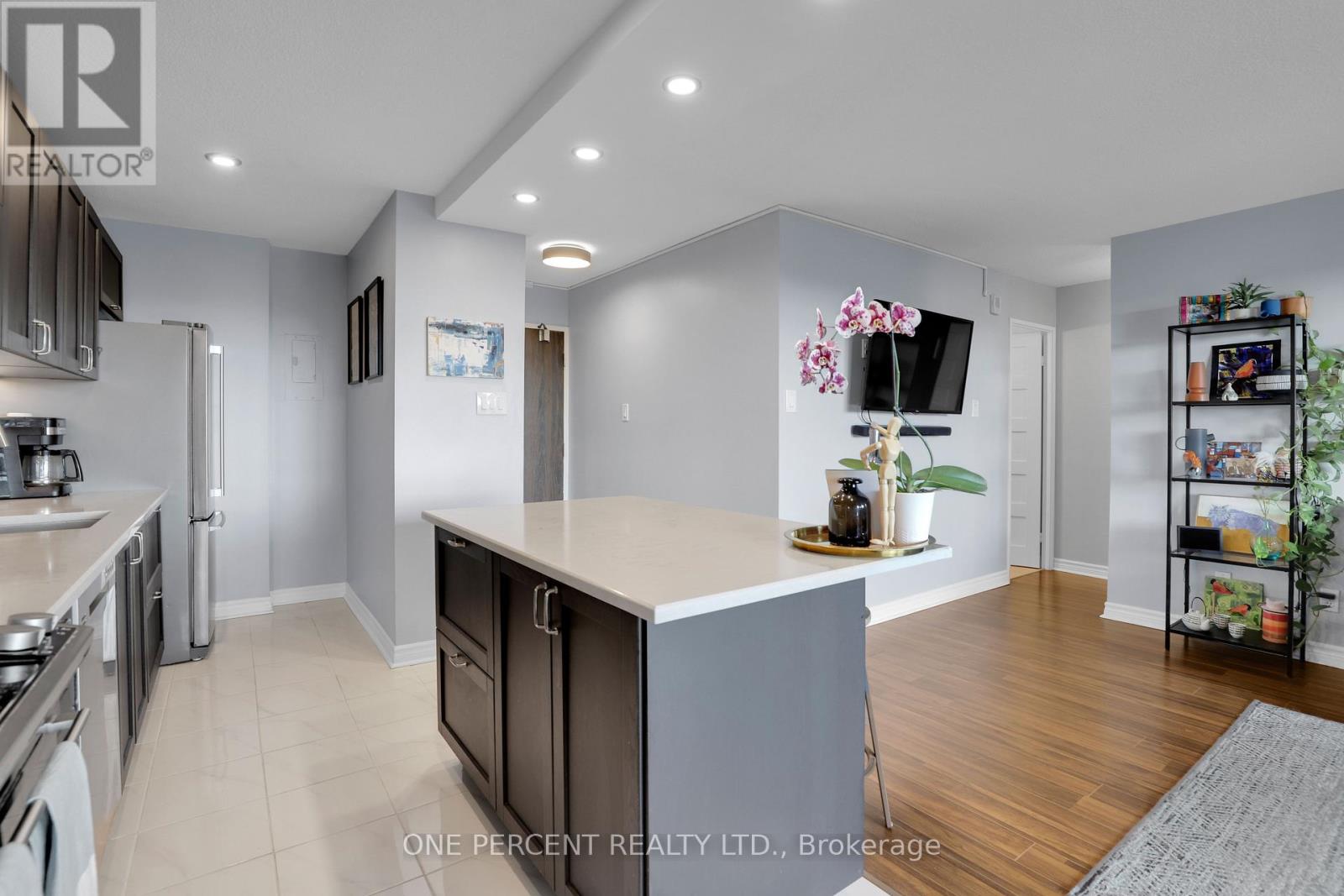 Photo 19 of 1408 1785 Frobisher Lane, Ottawa ON