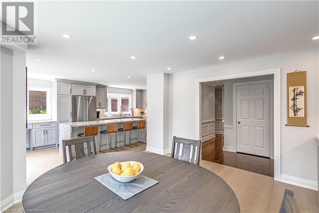 Photo 18 of 1399 Winterberry Drive, Burlington ON