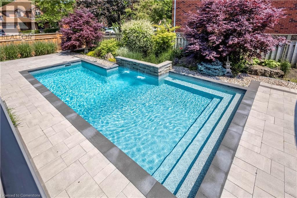 Photo 39 of 1399 Winterberry Drive, Burlington ON