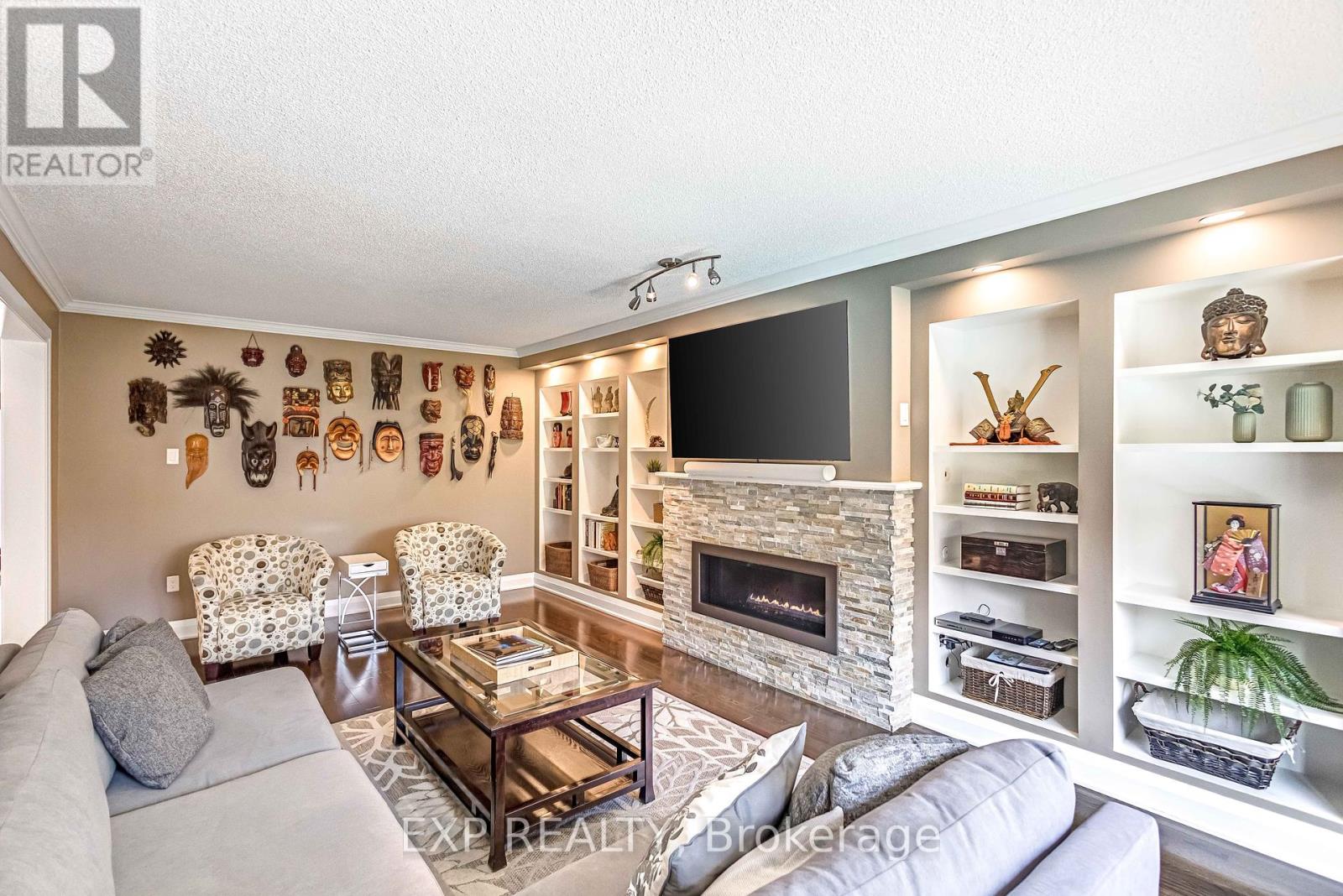 Photo 12 of 1399 Winterberry Drive, Burlington ON