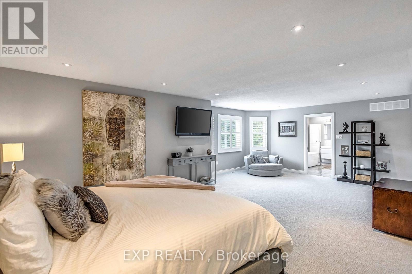 Photo 27 of 1399 Winterberry Drive, Burlington ON