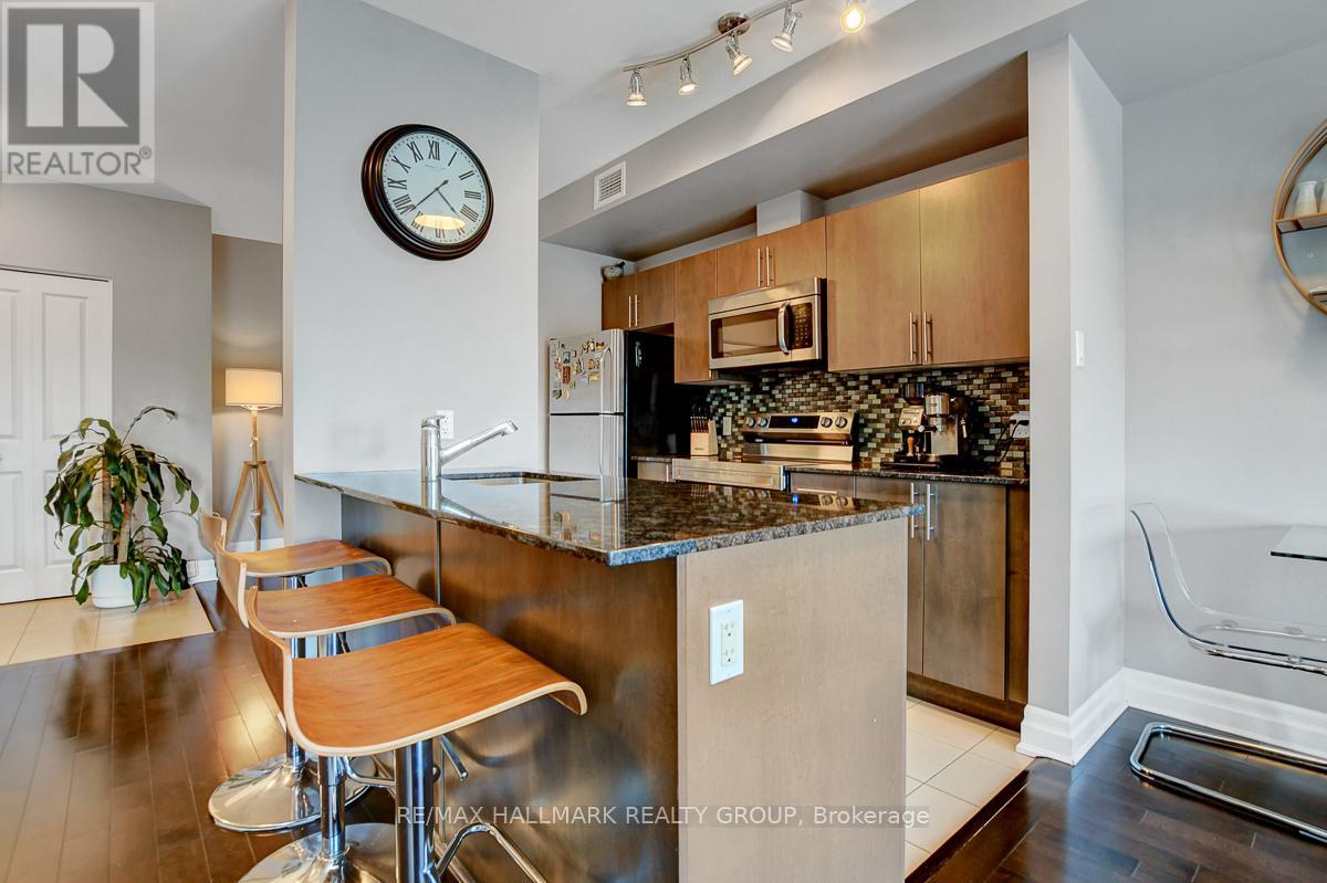 Photo 5 of 1101 90 Landry Street, Ottawa ON