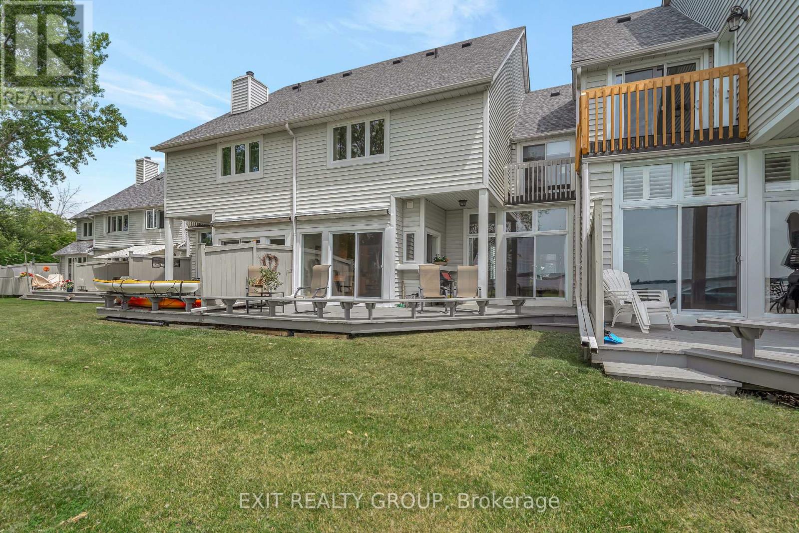 Photo 7 of 13 31 Keegan Parkway, Belleville ON