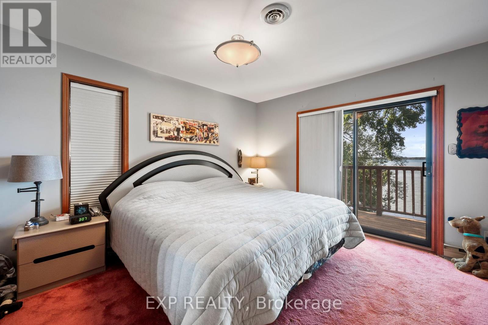 Photo 19 of 582 Duclos Point Road, Georgina ON