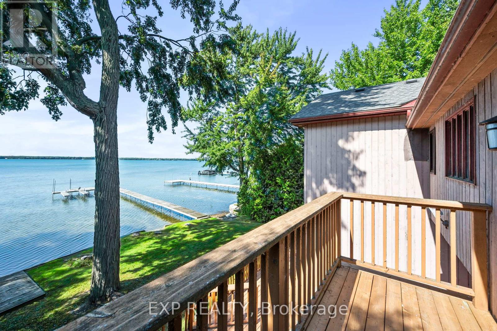 Photo 20 of 582 Duclos Point Road, Georgina ON