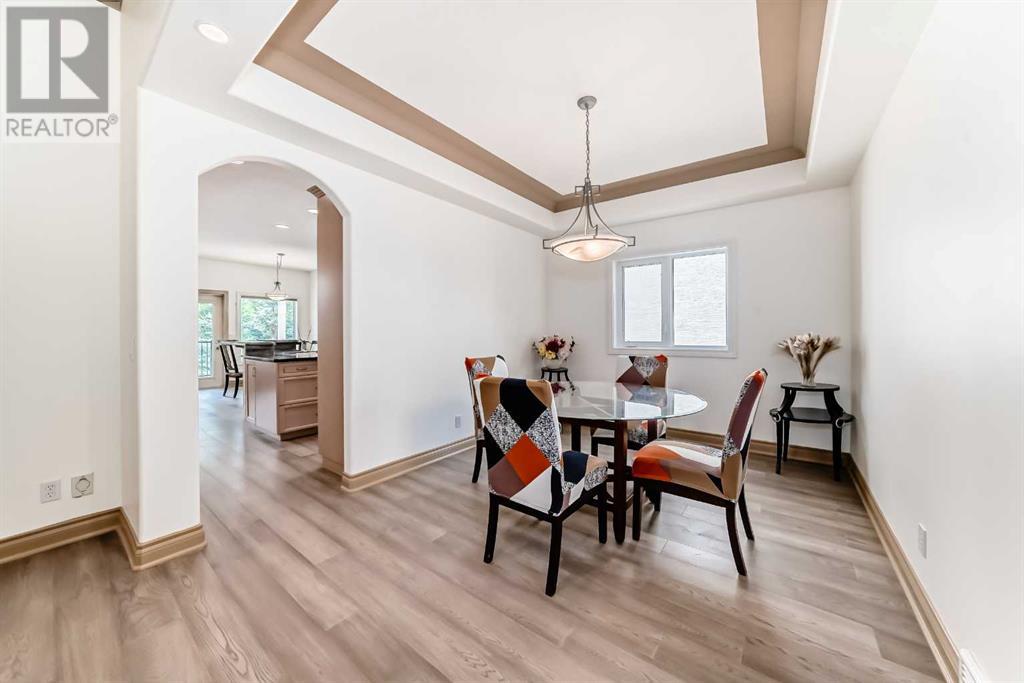 Single Family House Bungalow for Sale in  Simcoe Gate SW Signal Hill Calgary 