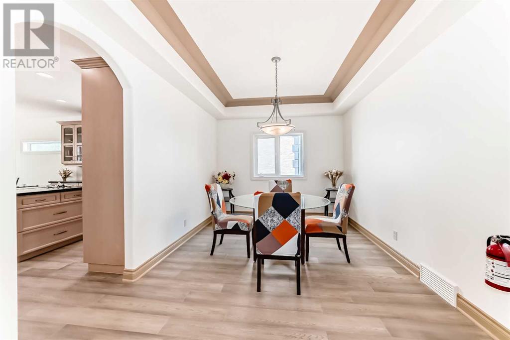 Single Family House Bungalow for Sale in  Simcoe Gate SW Signal Hill Calgary 