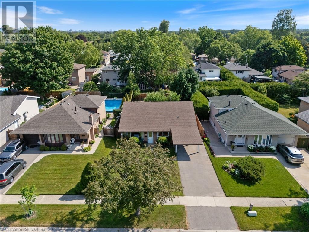 Photo 22 of 1610 Hobbs Crescent, Mississauga ON