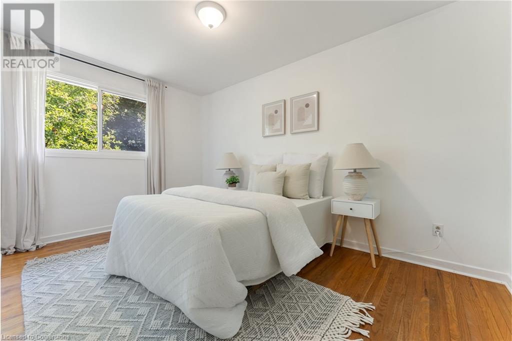 Photo 16 of 1610 Hobbs Crescent, Mississauga ON