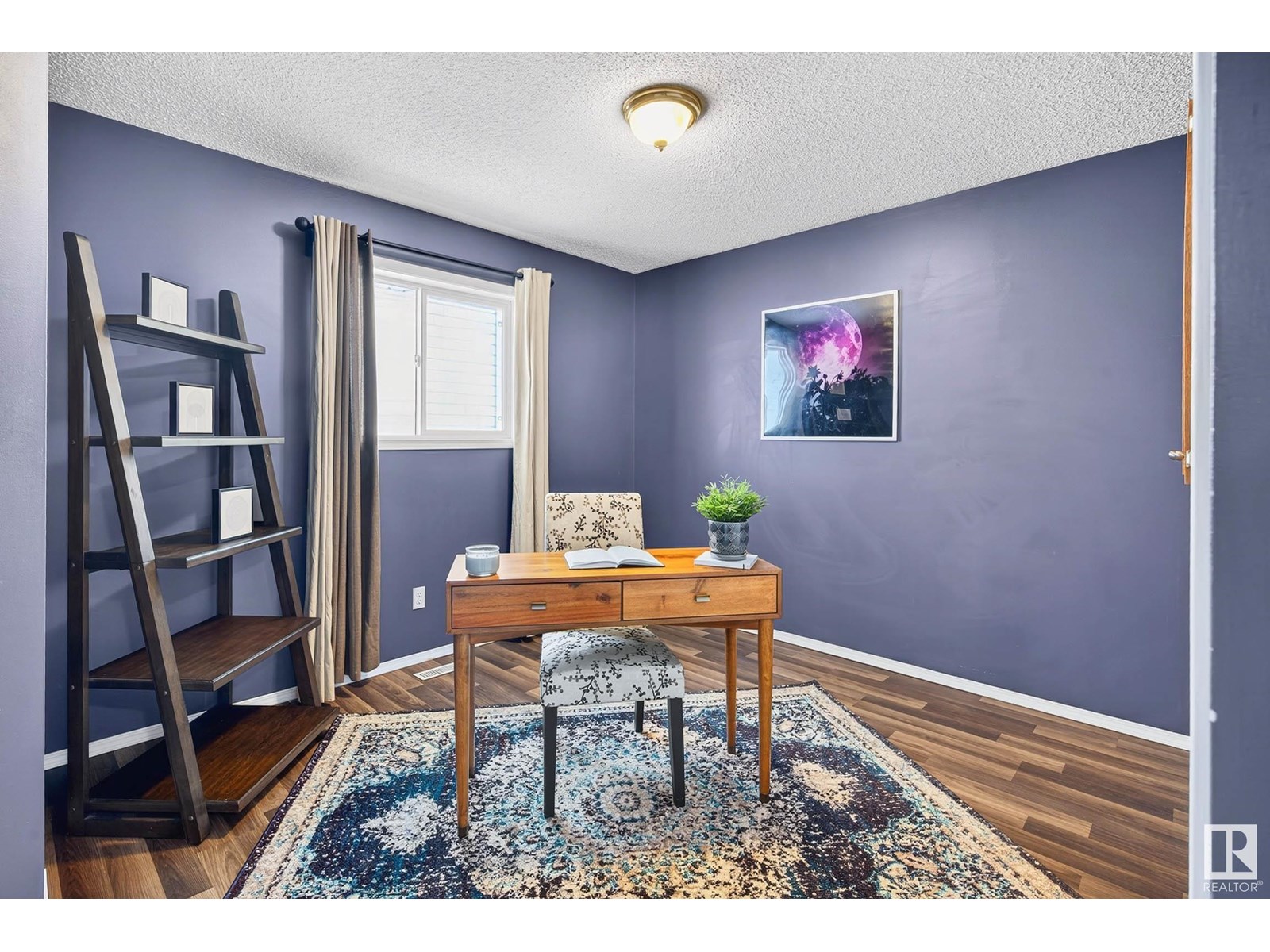 Photo 26 of 1079 Jones Cr Nw, Edmonton AB