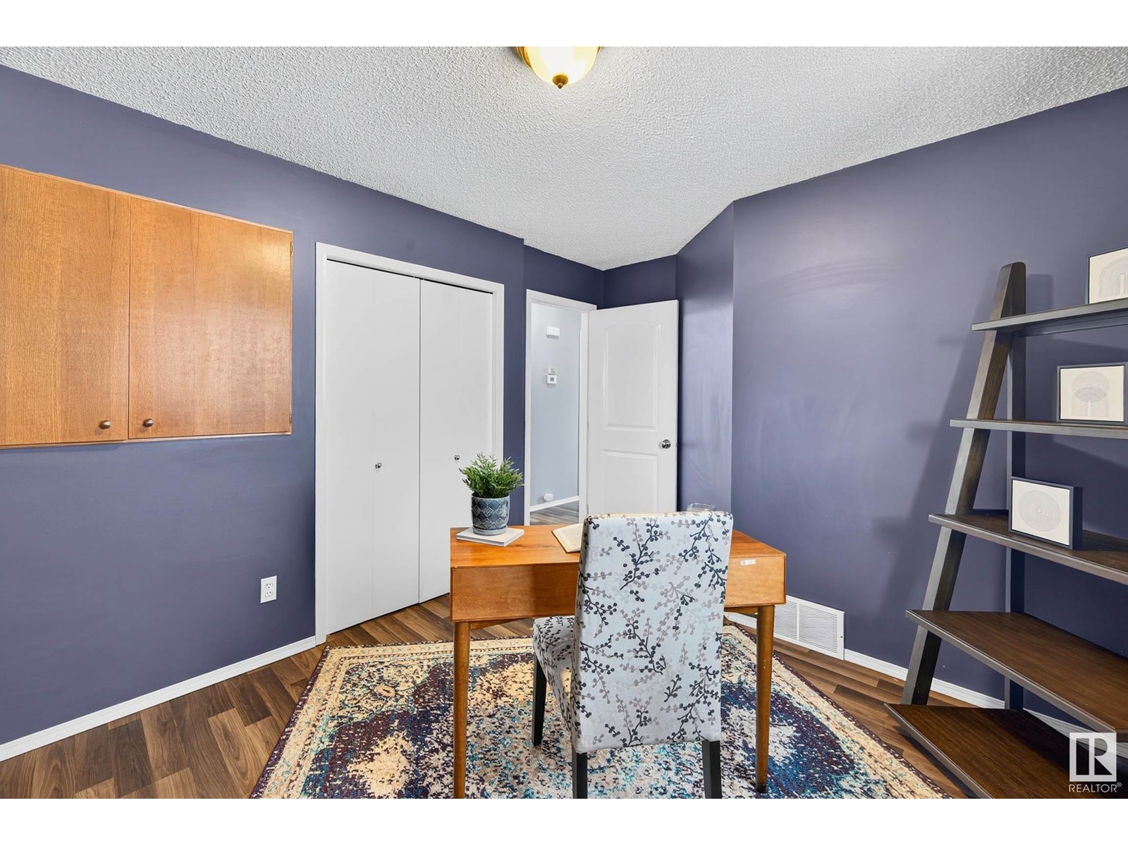Photo 27 of 1079 Jones Cr Nw, Edmonton AB