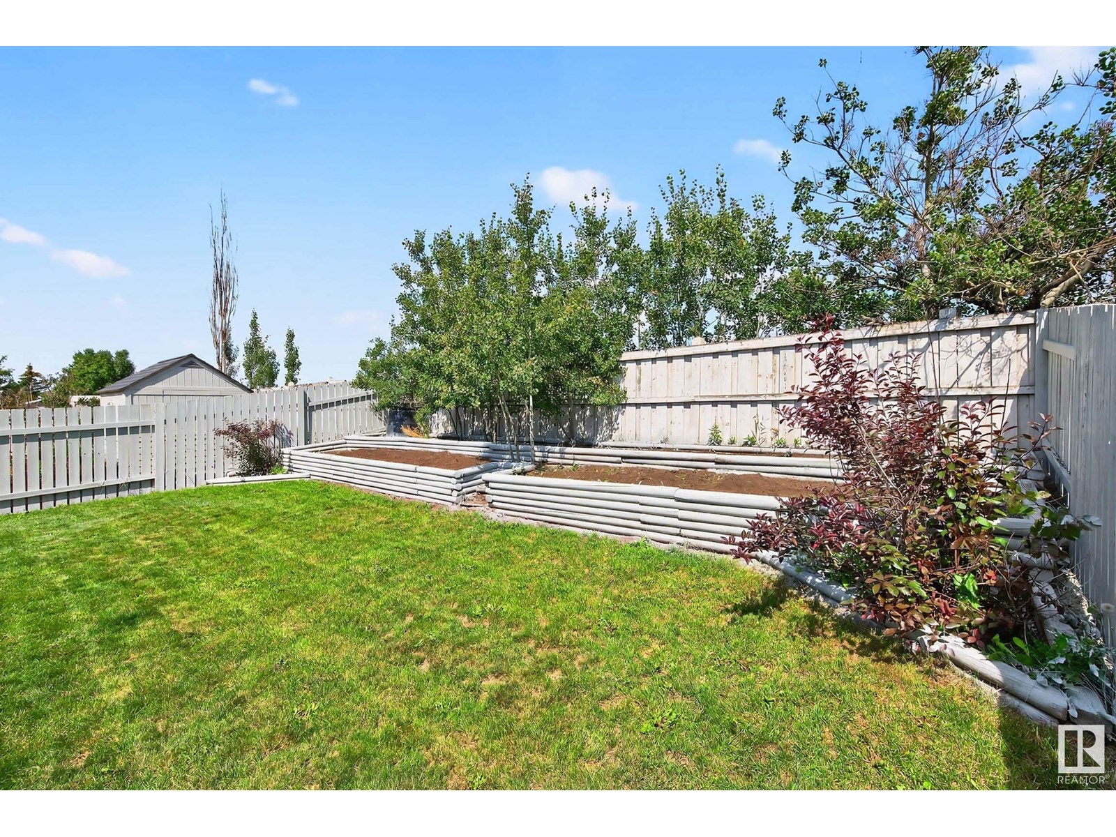 Photo 41 of 1079 Jones Cr Nw, Edmonton AB