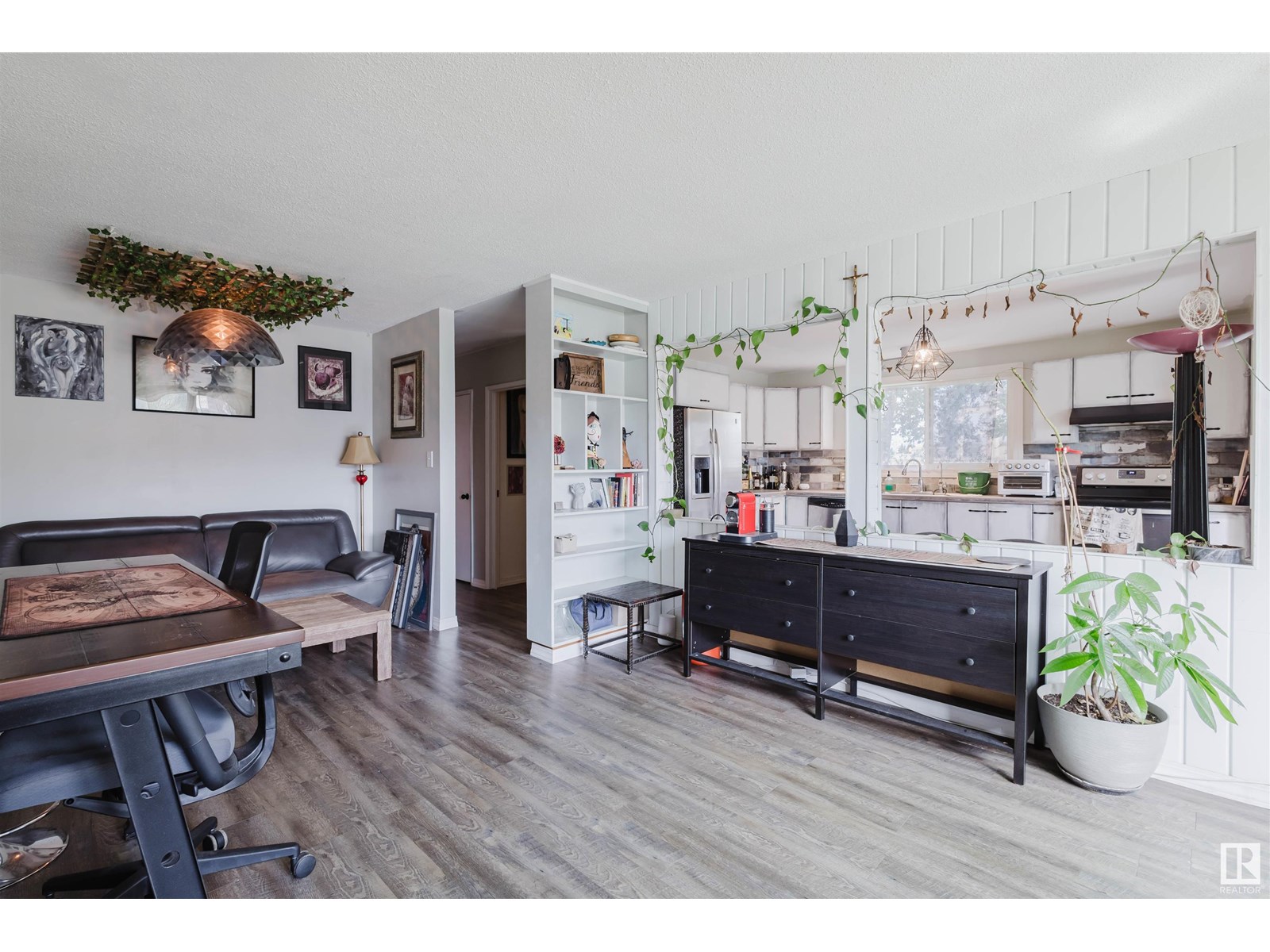 Photo 10 of 11452 39 Av Nw, Edmonton AB