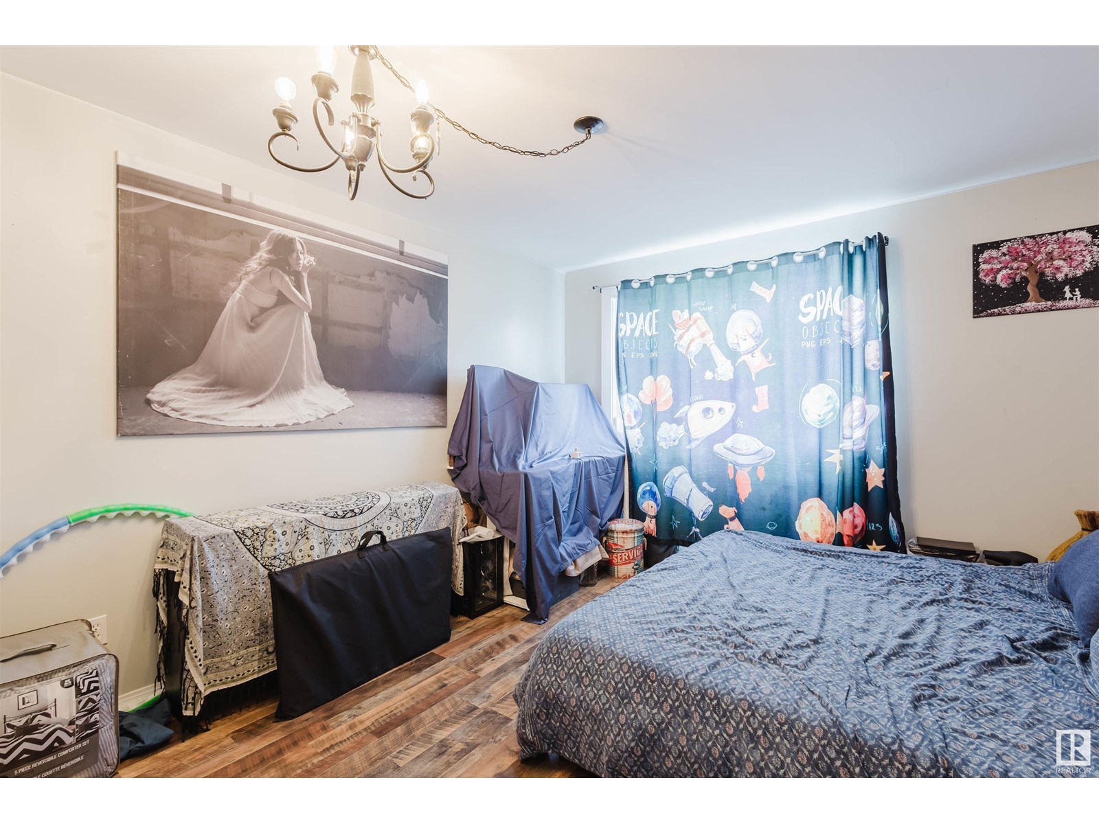 Photo 16 of 11452 39 Av Nw, Edmonton AB