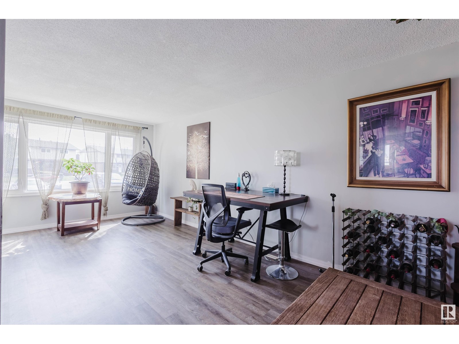 Photo 8 of 11452 39 Av Nw, Edmonton AB