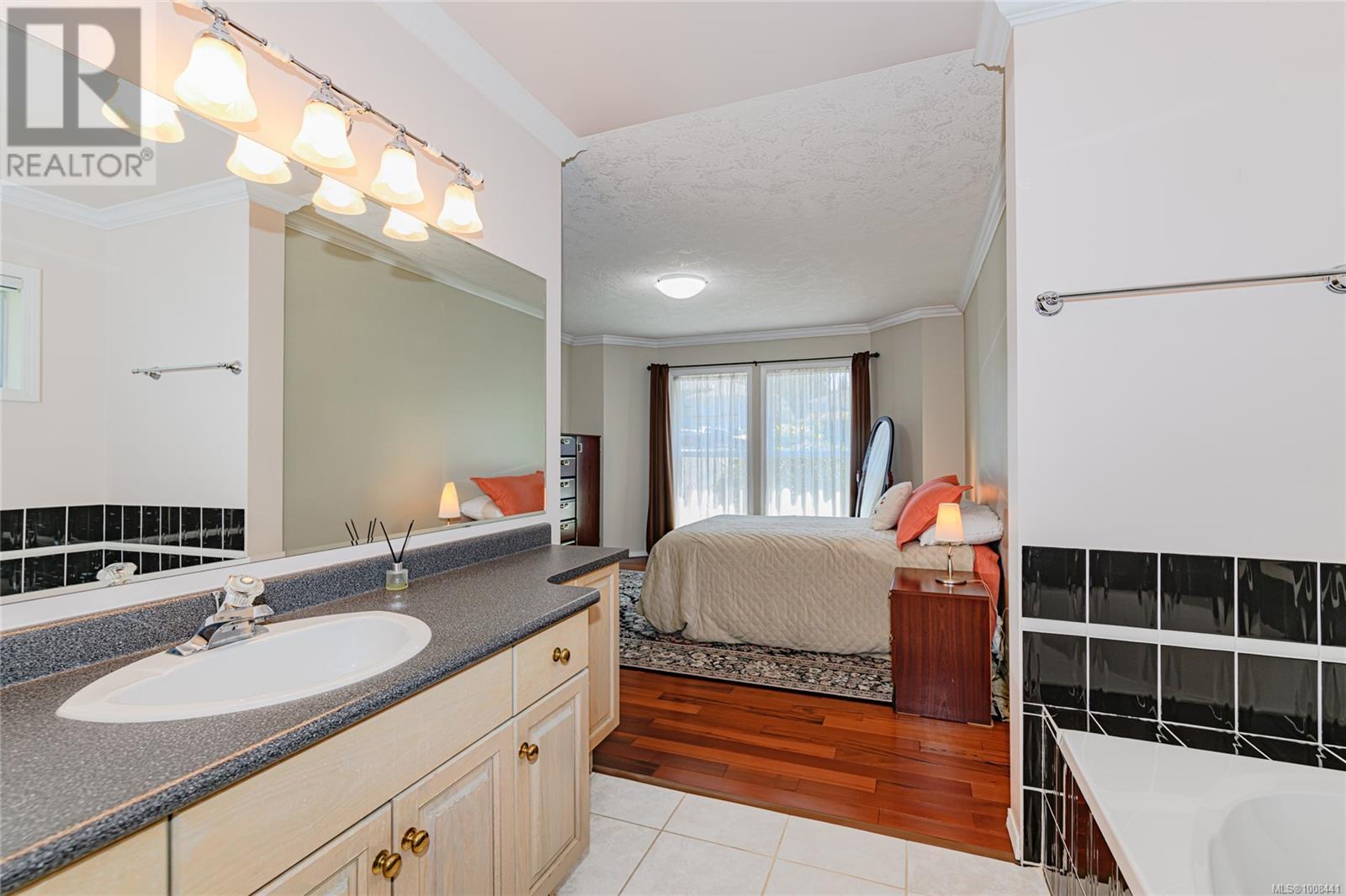 Photo 19 of 1294 Carmichael Crt, Saanich BC